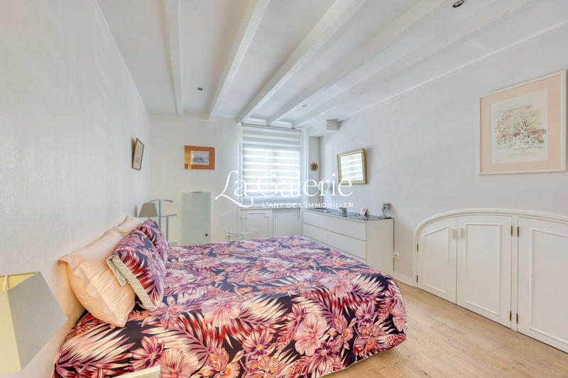 Appartement - 166 m² - 5 pièces