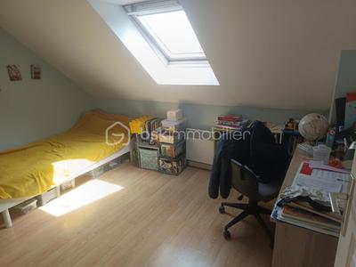 Maison - 85 m² - 5 pièces