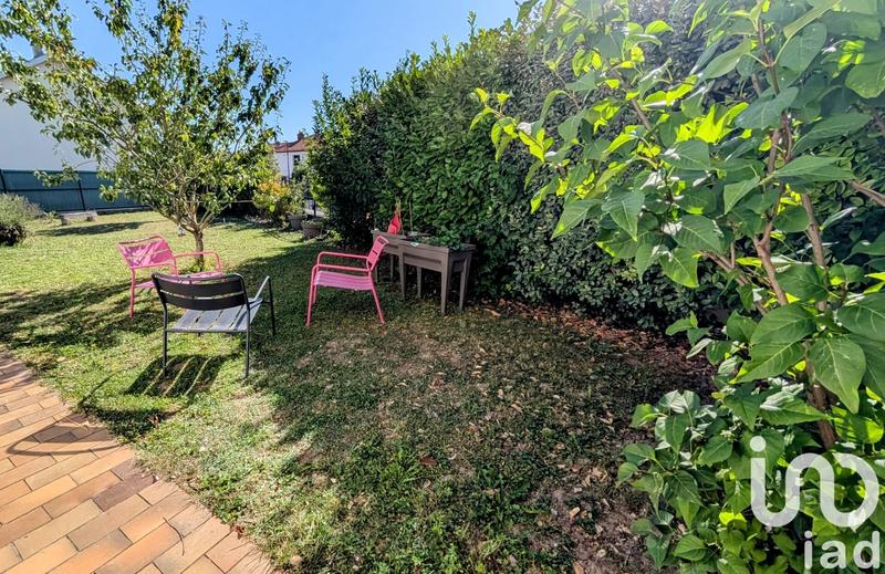 Maison - 199 m² - 7 pièces