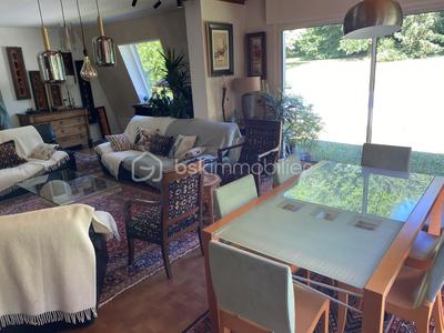 Maison d'architecte - 191 m² - 6 pièces