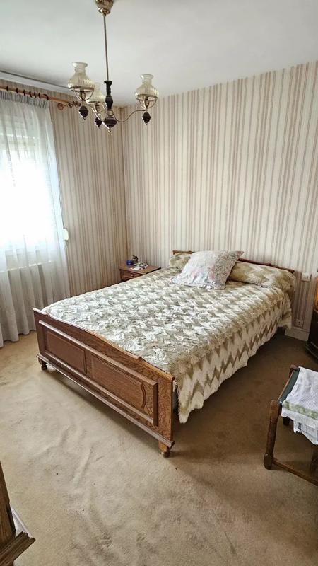 Maison - 95 m² - 5 pièces