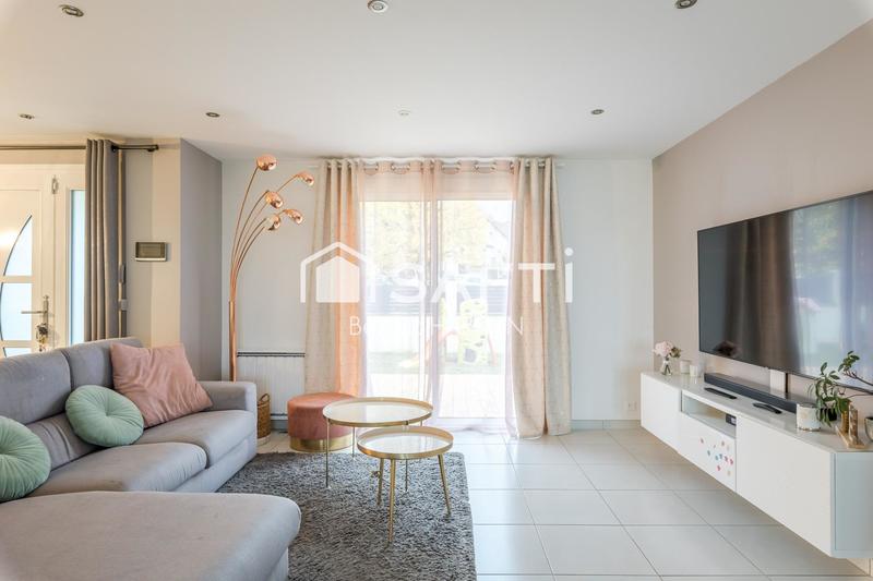 Maison - 140 m² - 7 pièces