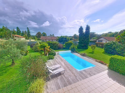 Maison - 145 m² - 5 pièces