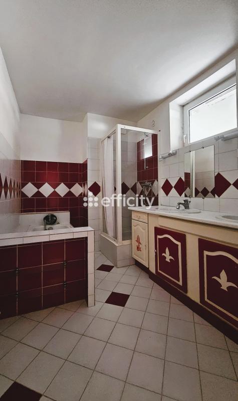 Appartement - 136 m² - 5 pièces