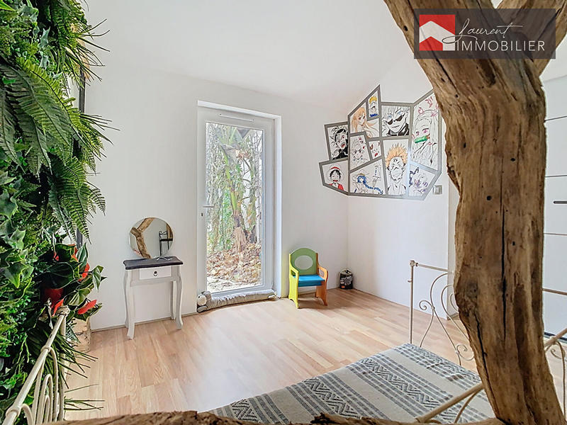 Maison - 135 m² - 4 pièces