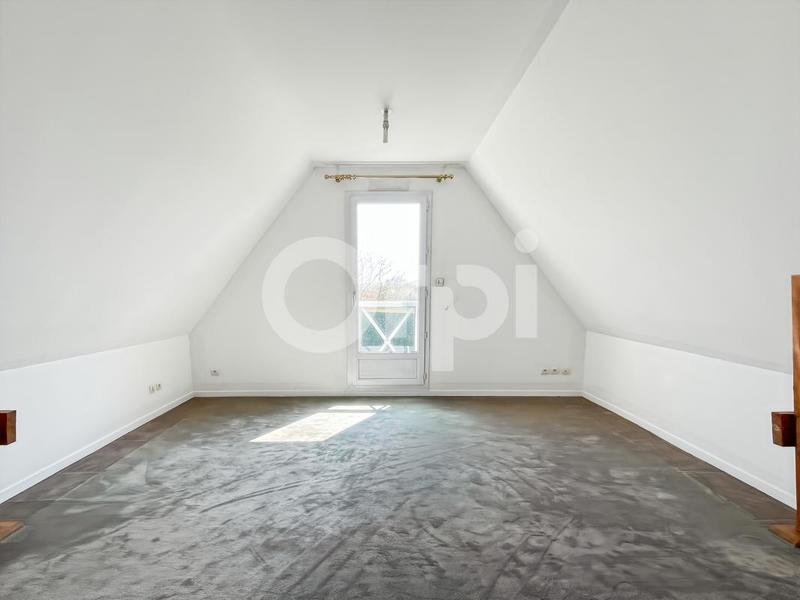 Maison - 177 m² - 6 pièces