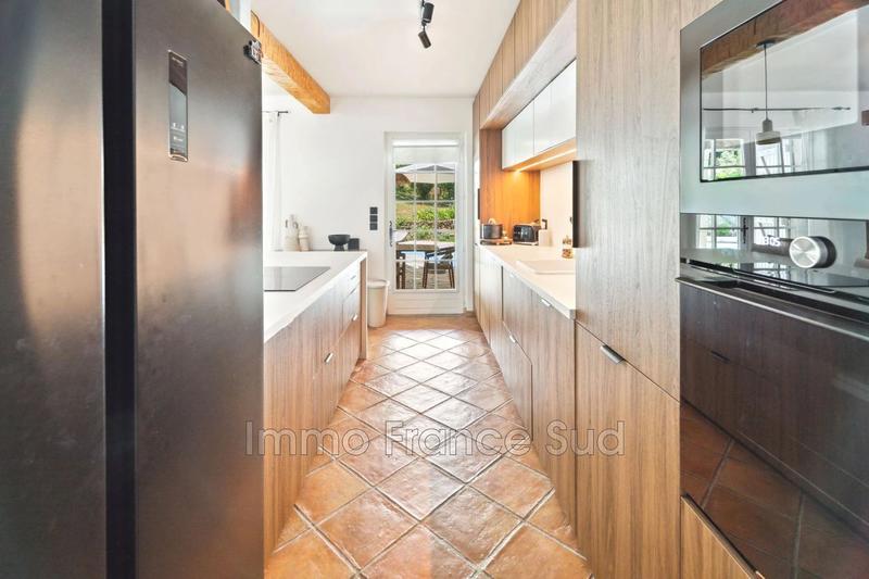 Villa - 200 m² - 8 pièces