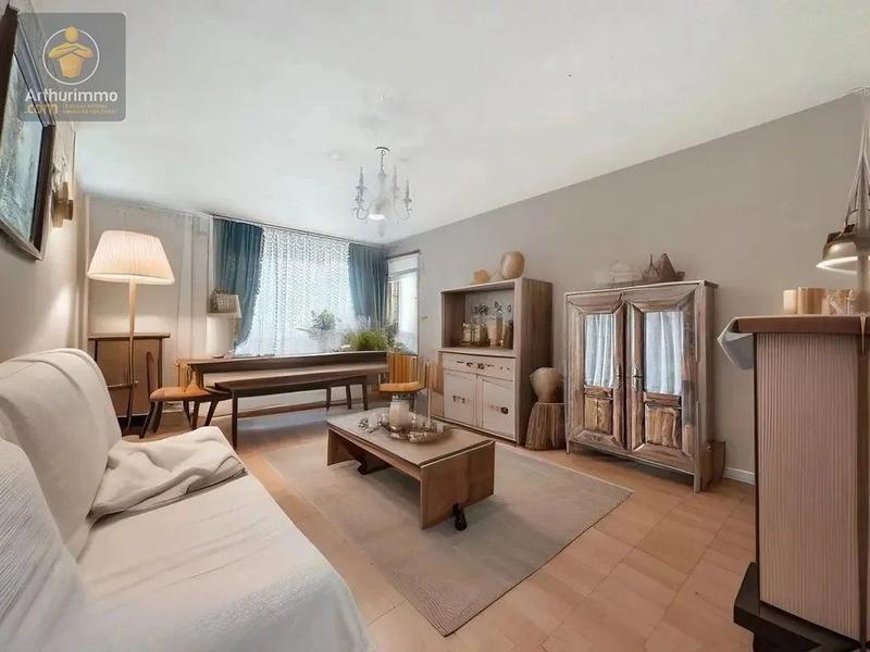 Appartement - 67 m² - 3 pièces