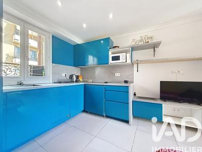 Maison - 180 m² - 8 pièces