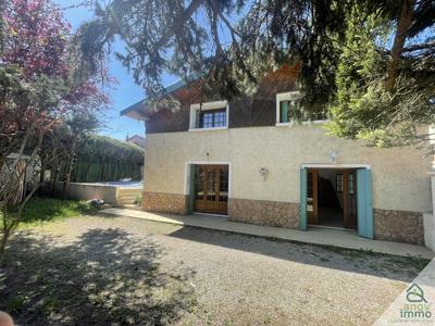 Maison de campagne - 104 m² - 5 pièces