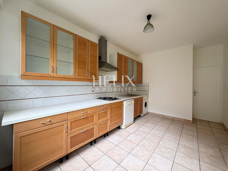 Appartement - 91 m² - 3 pièces