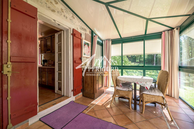 Maison - 227 m² - 14 pièces