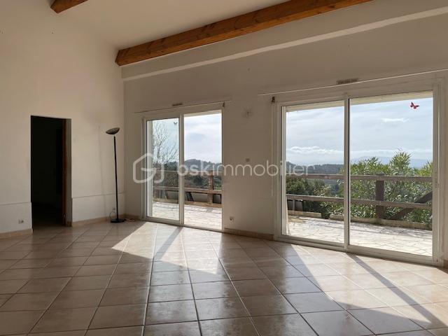 Maison traditionnelle - 116 m² - 4 pièces