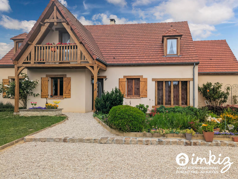 Maison - 180 m² - 7 pièces