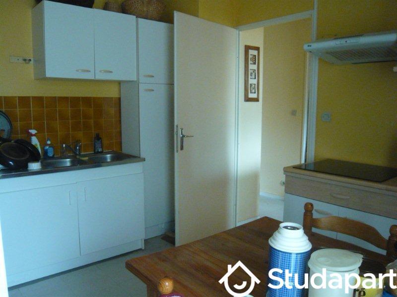 Chambre - 14 m² - 1 pièce