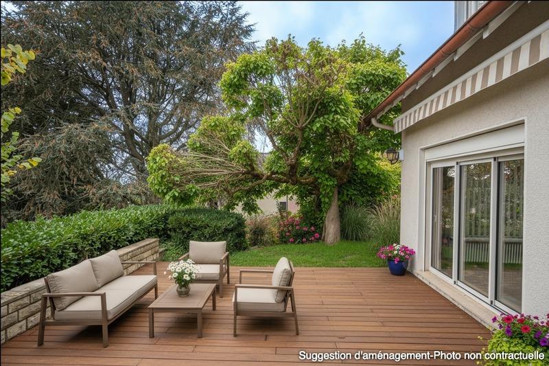 Maison - 371 m² - 15 pièces