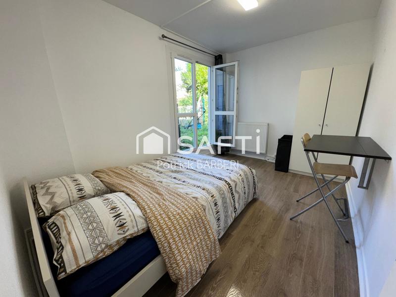 Appartement - 98 m² - 6 pièces