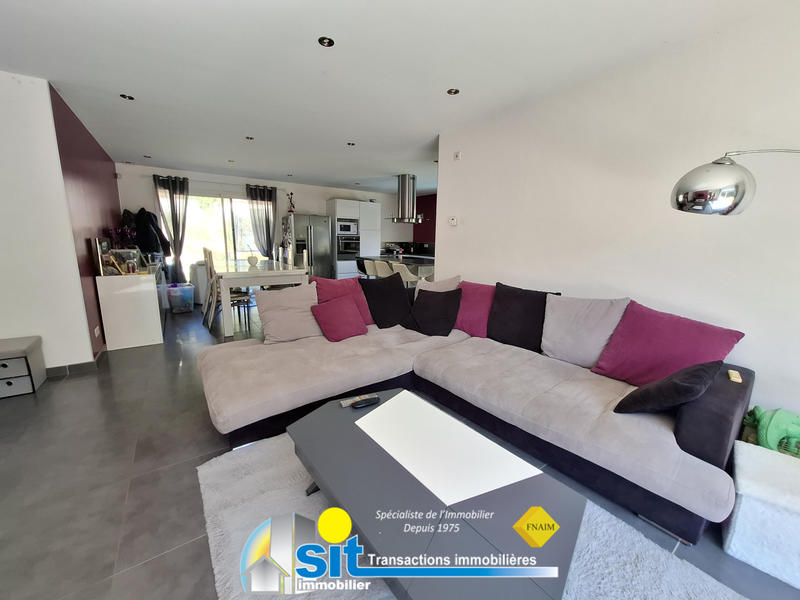 Maison - 114 m² - 5 pièces