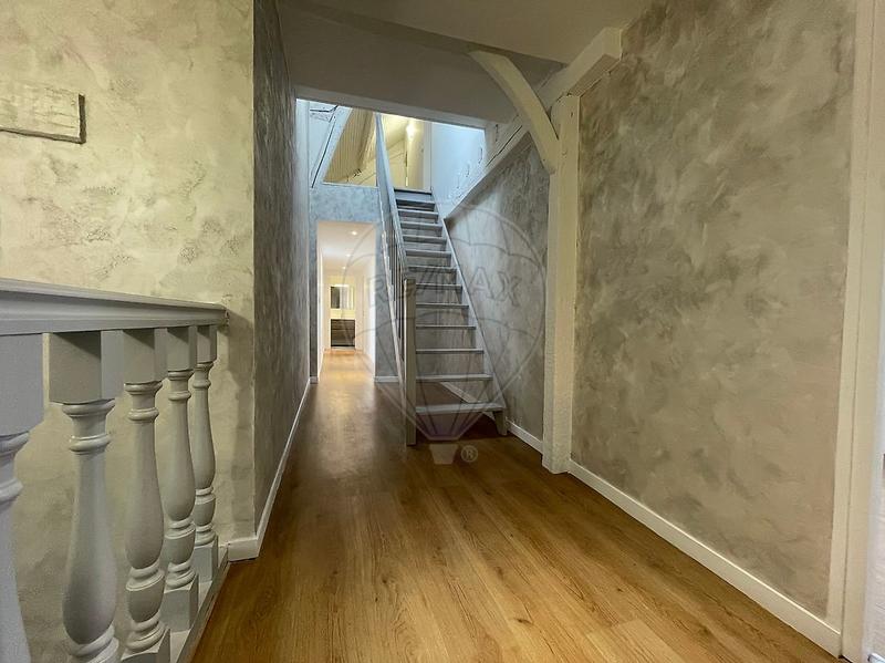 Maison - 150 m² - 7 pièces