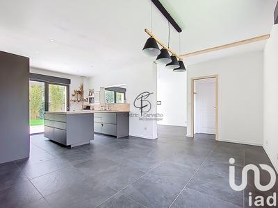 Maison - 128 m² - 6 pièces