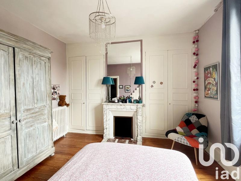 Maison de ville - 304 m² - 9 pièces