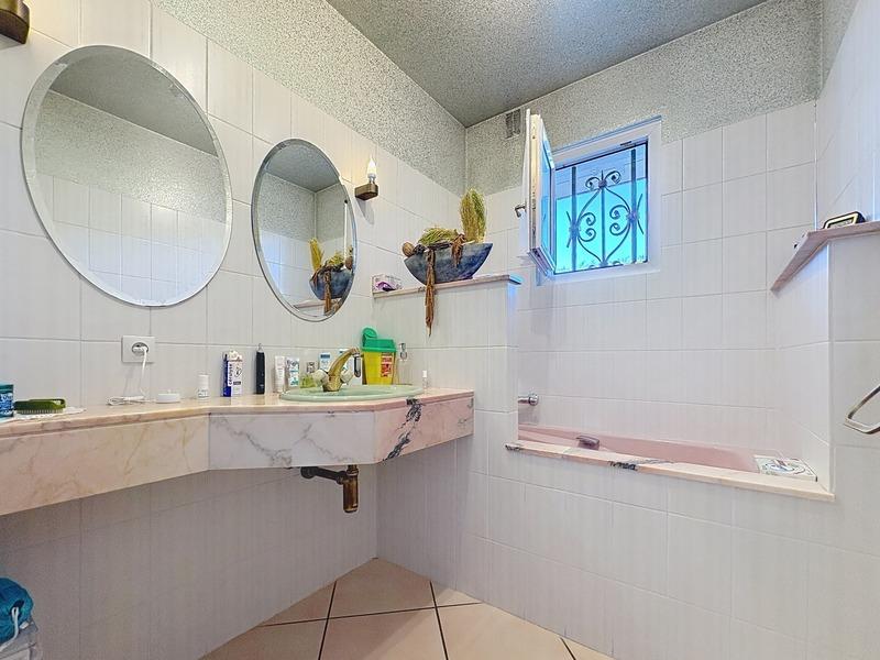 Villa - 196 m² - 7 pièces