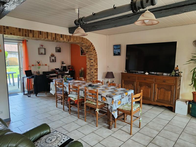 Maison - 371 m² - 17 pièces
