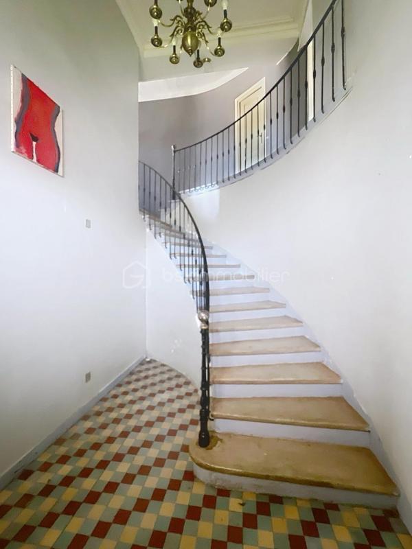 Mas - 150 m² - 7 pièces