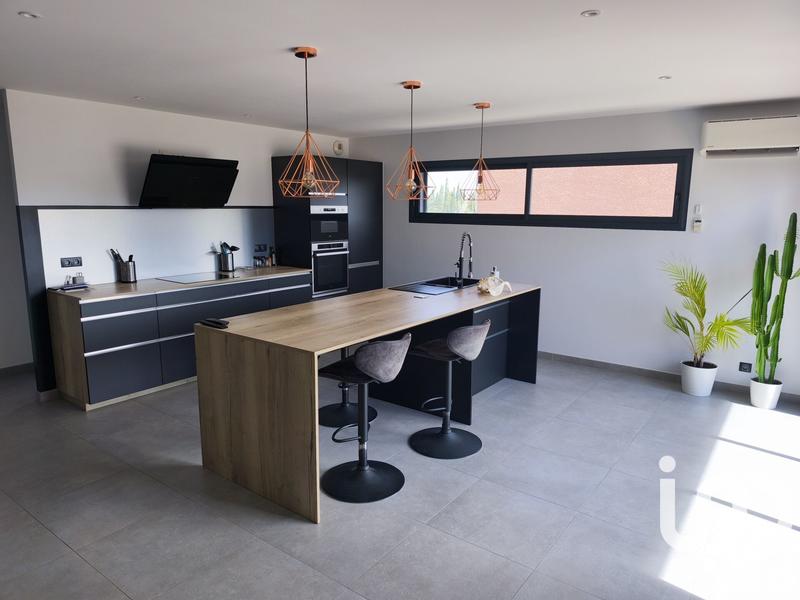 Maison - 110 m² - 4 pièces