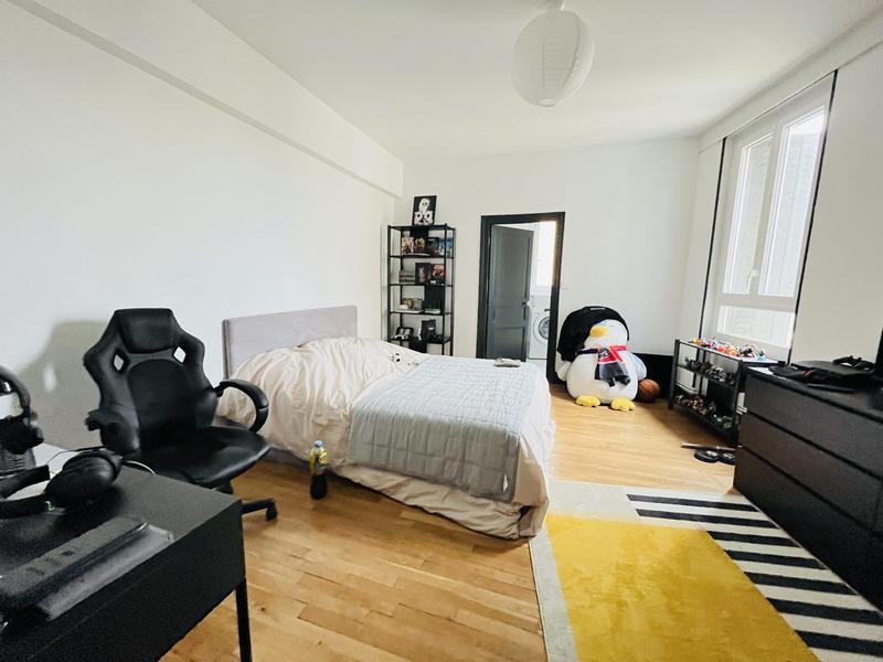 Appartement - 104 m² - 3 pièces