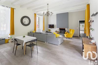 Maison - 223 m² - 6 pièces