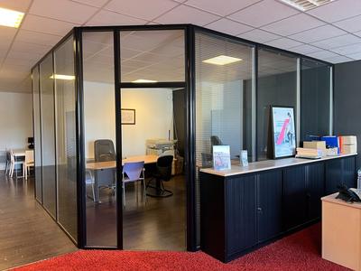 Bureau - 122 m² - 3 pièces