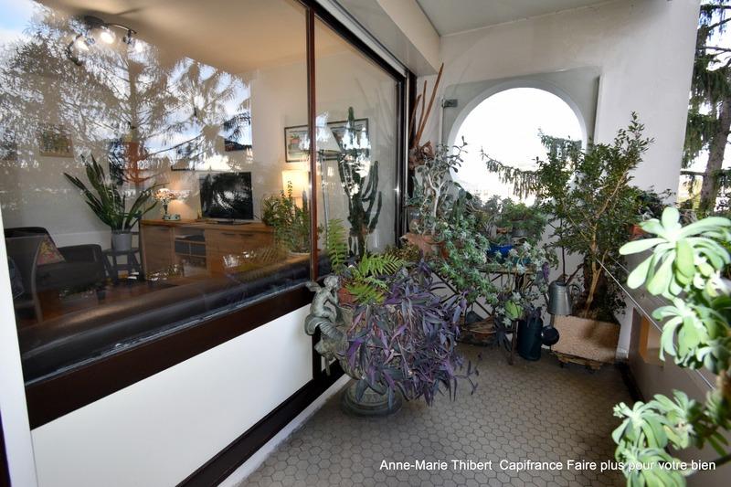 Appartement - 92 m² - 4 pièces