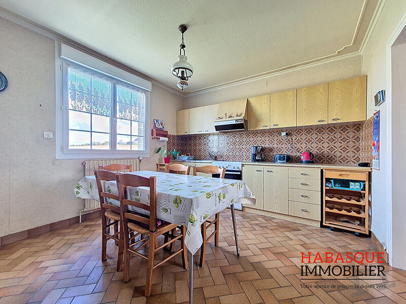 Maison - 115 m² - 7 pièces