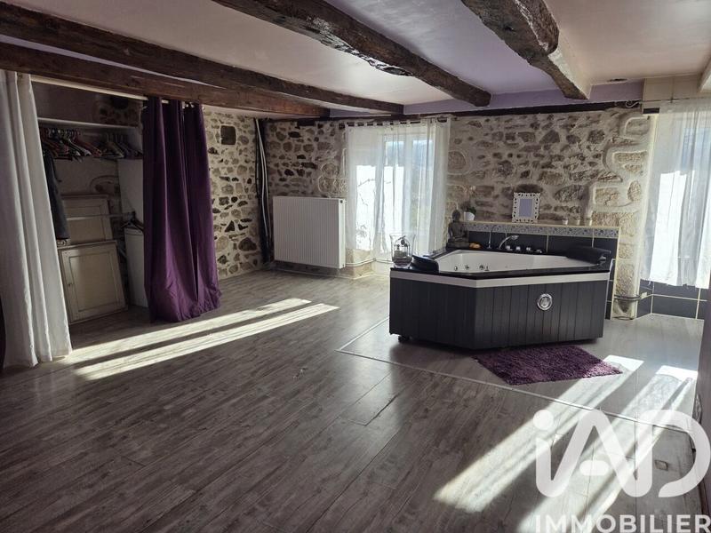 Maison - 130 m² - 4 pièces