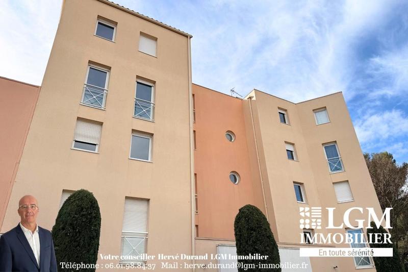 Appartement - 80 m² - 4 pièces