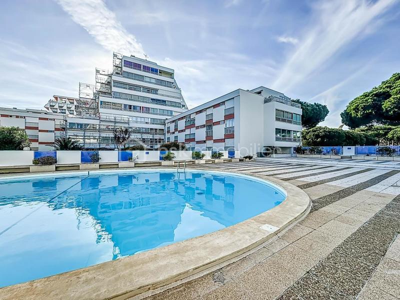 Studio - 14 m² - 1 pièce