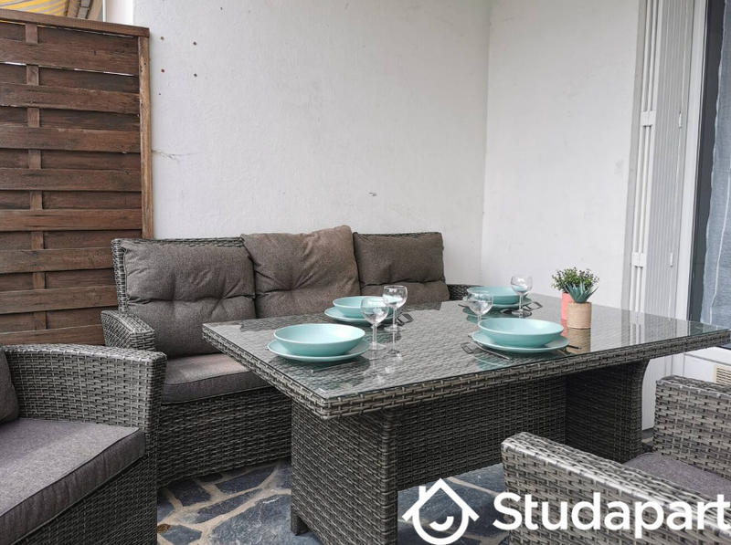 Chambre - 10 m² - 1 pièce