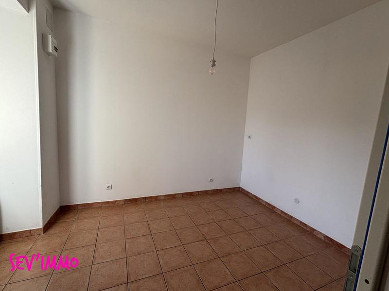 Maison - 106 m² - 6 pièces