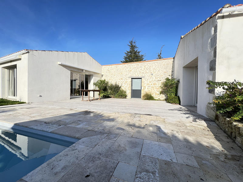 Maison - 101 m² - 4 pièces