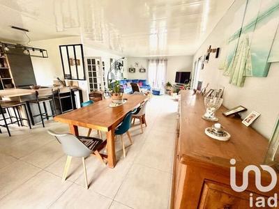 Maison - 98 m² - 4 pièces