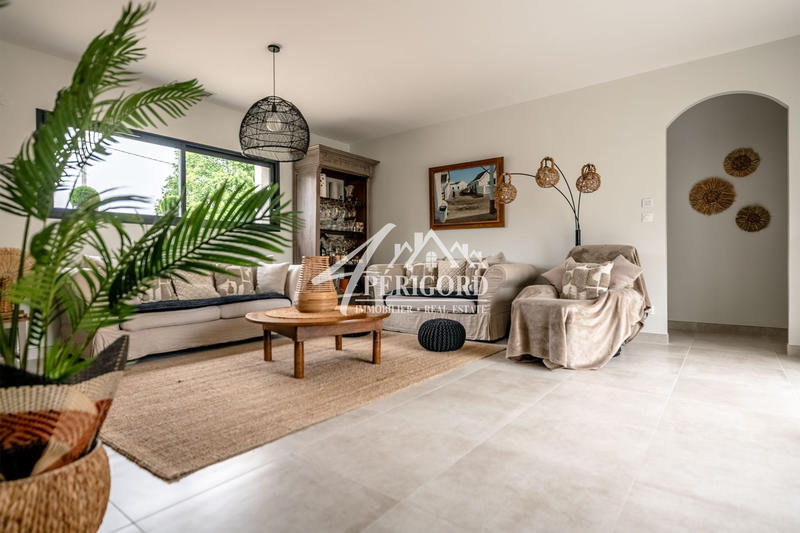 Maison contemporaine - 170 m² - 7 pièces