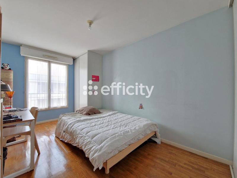 Appartement - 94 m² - 4 pièces