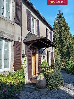 Maison - 143 m² - 6 pièces