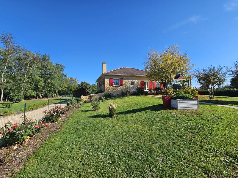 Maison - 163 m² - 5 pièces