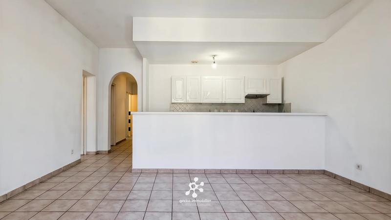 Appartement - 83 m² - 4 pièces