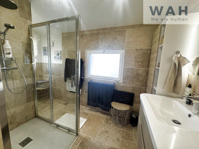 Villa - 145 m² - 6 pièces