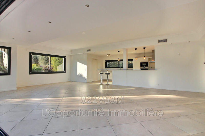 Villa - 163 m² - 4 pièces