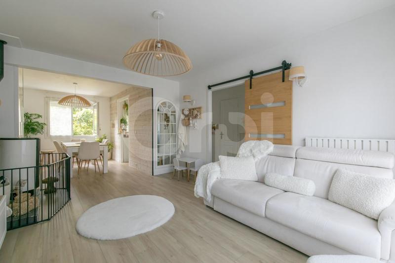 Maison - 100 m² - 5 pièces