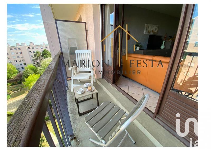 Appartement - 98 m² - 5 pièces